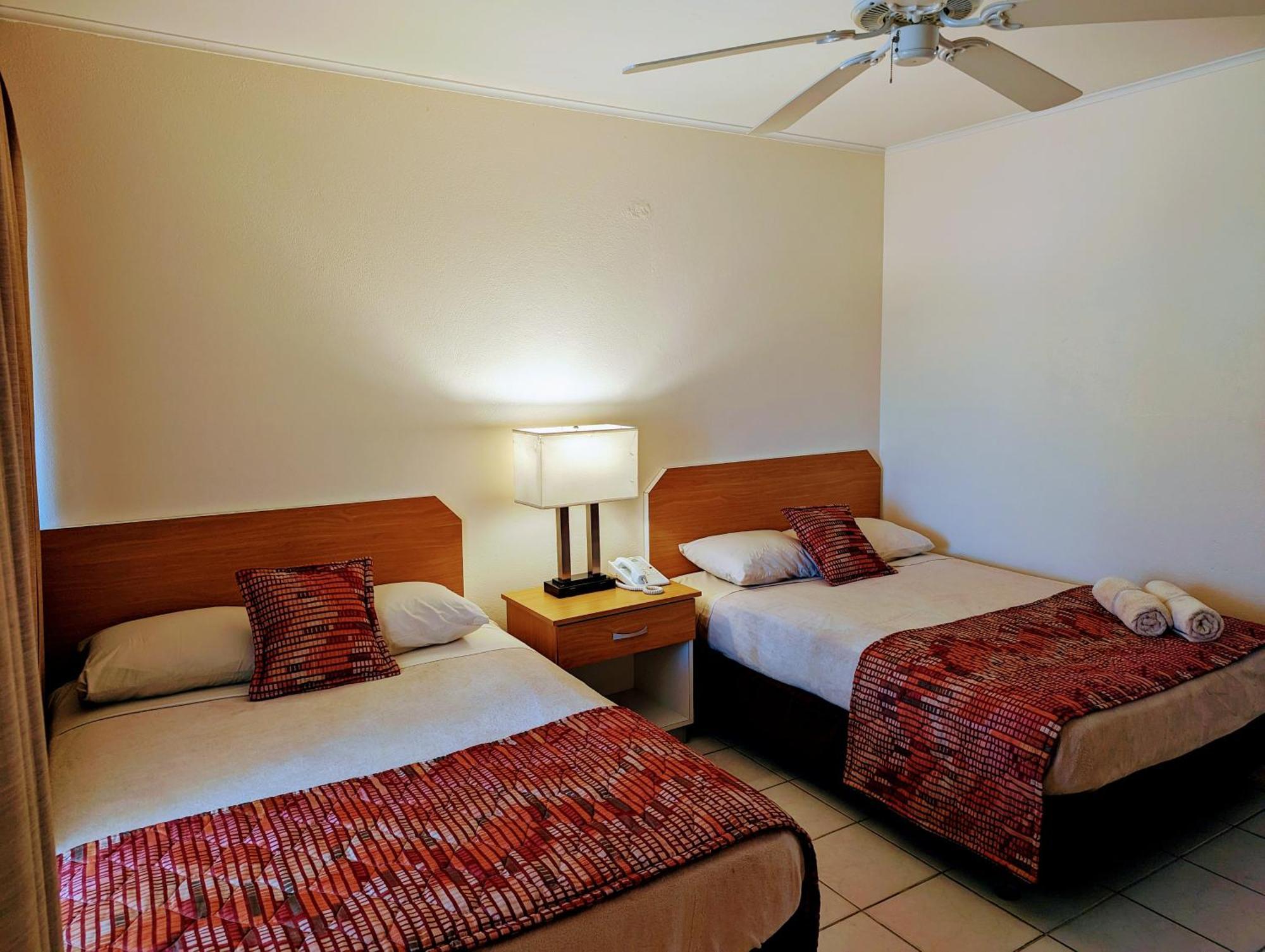 Sasaki Apartments Палм Бийч Екстериор снимка