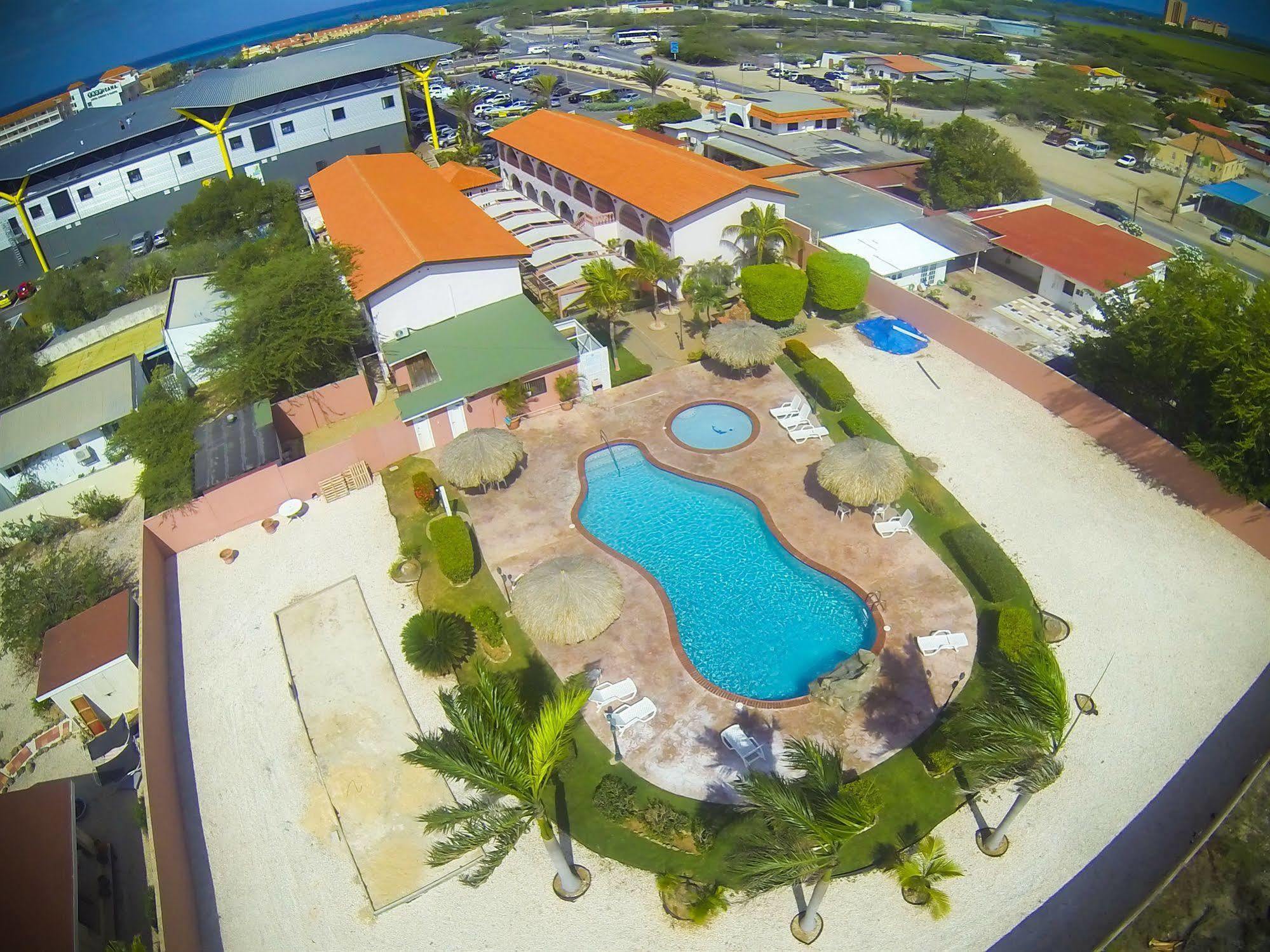 Sasaki Apartments Палм Бийч Екстериор снимка