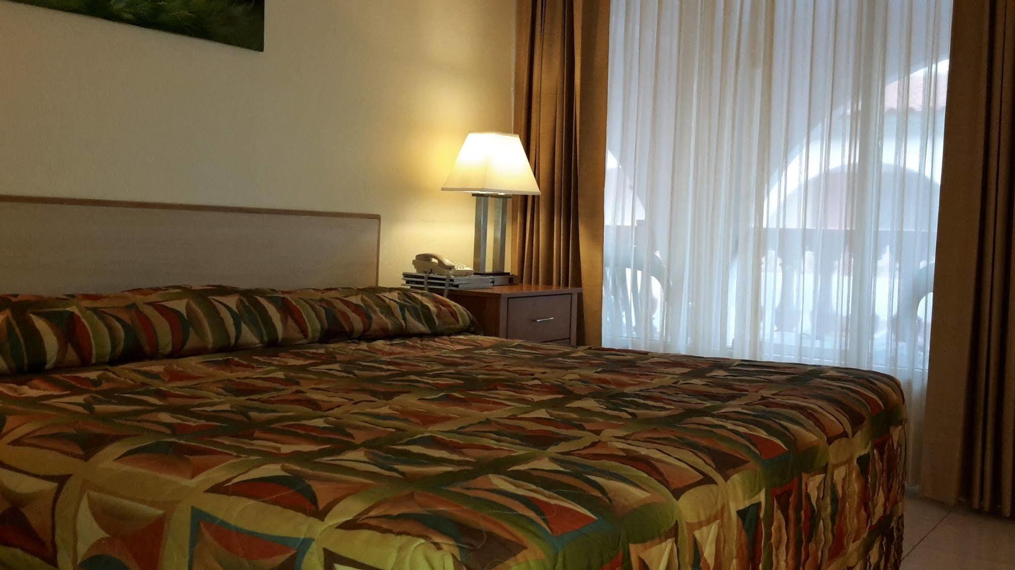Sasaki Apartments Палм Бийч Екстериор снимка